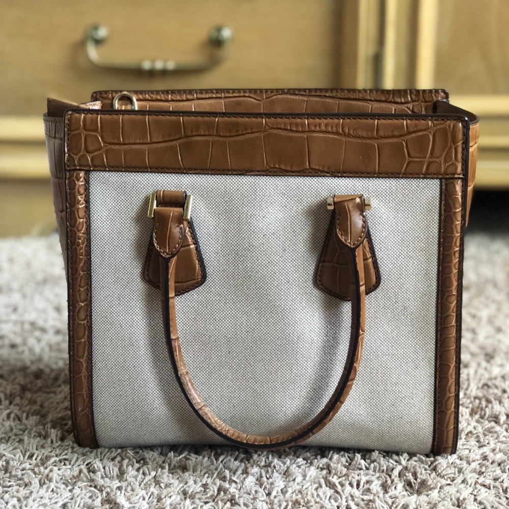 Michael Kors Handbag - Picture 2 of 3